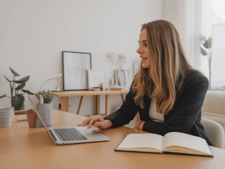 Comment élaborer une offre de coaching haut de gamme pour augmenter la valeur perçue et vos revenus